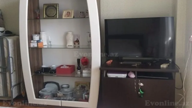 Kirayə verilir 3 otaqlı Mənzil Yeni tikili 80 m² Xalqlar Dostluğu m. - şəkil 2