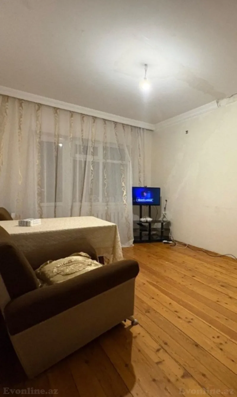 Satılır 2 otaqlı Mənzil Köhnə tikili 65 m² Köhnə Günəşli