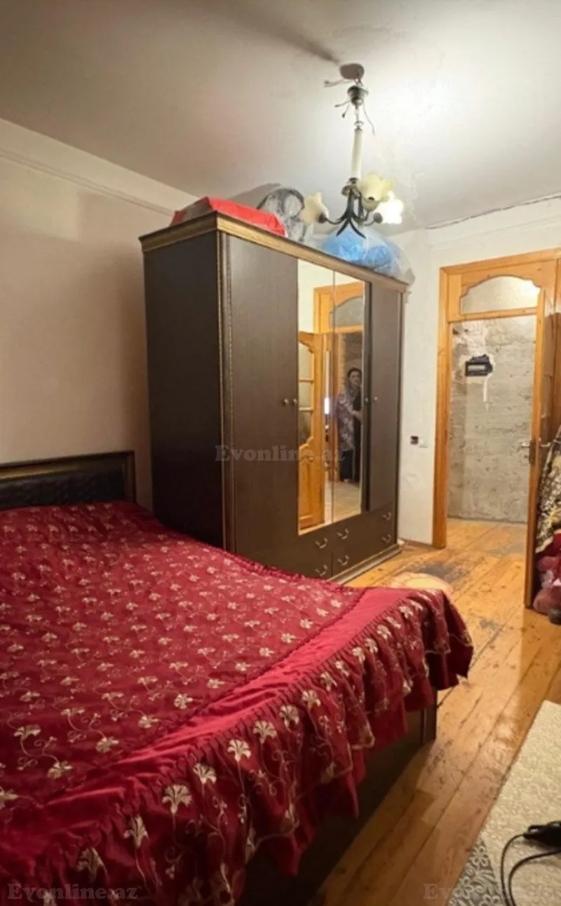 Satılır 2 otaqlı Mənzil Köhnə tikili 65 m² Köhnə Günəşli - şəkil 3