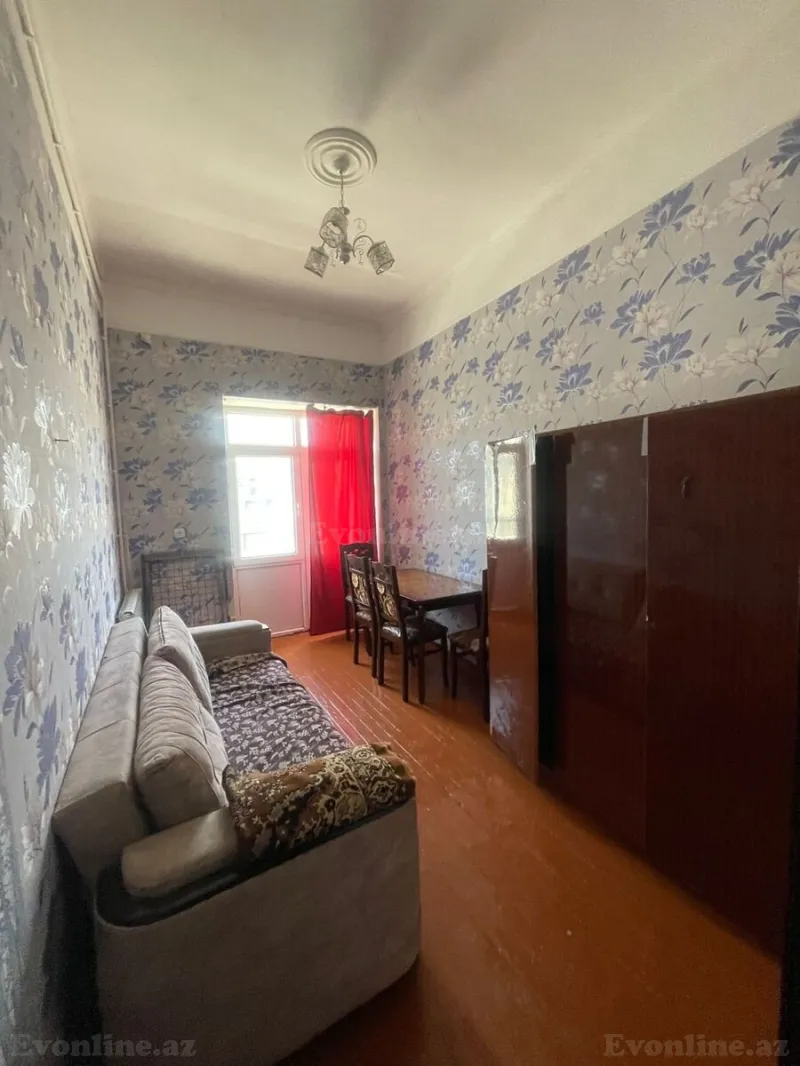 Kirayə verilir 2 otaqlı Mənzil Köhnə tikili 35 m² Nəsimi r.