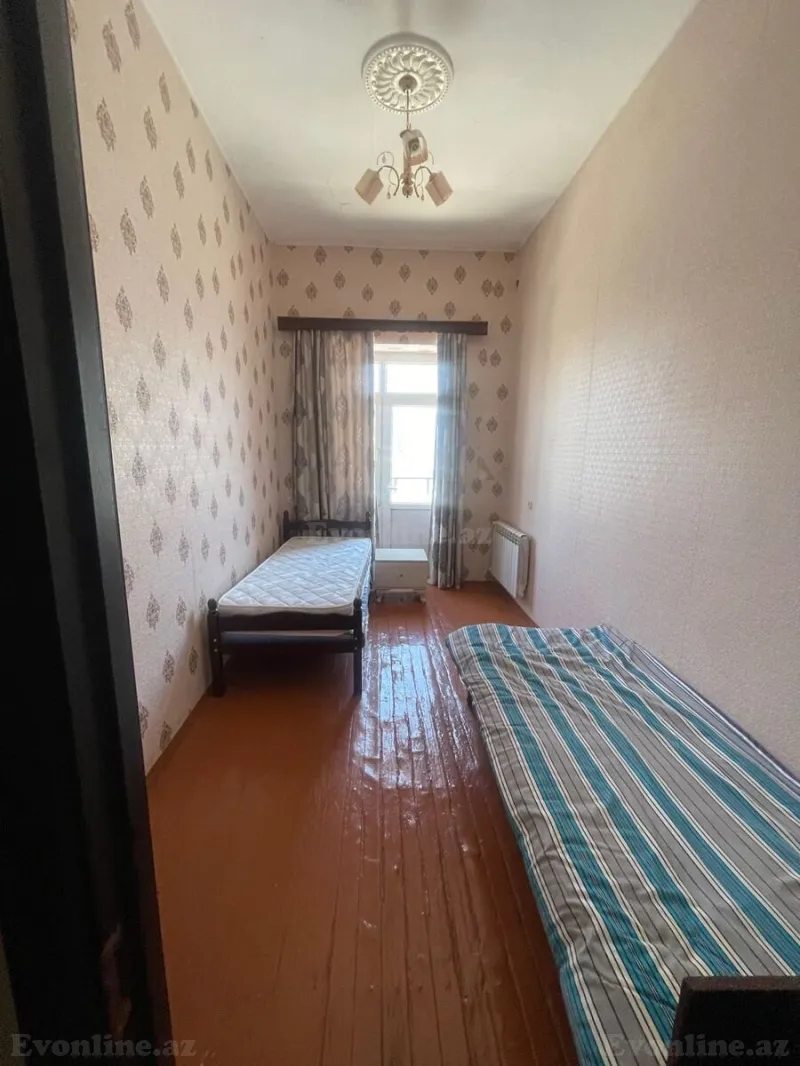 Kirayə verilir 2 otaqlı Mənzil Köhnə tikili 35 m² Nəsimi r. - şəkil 2