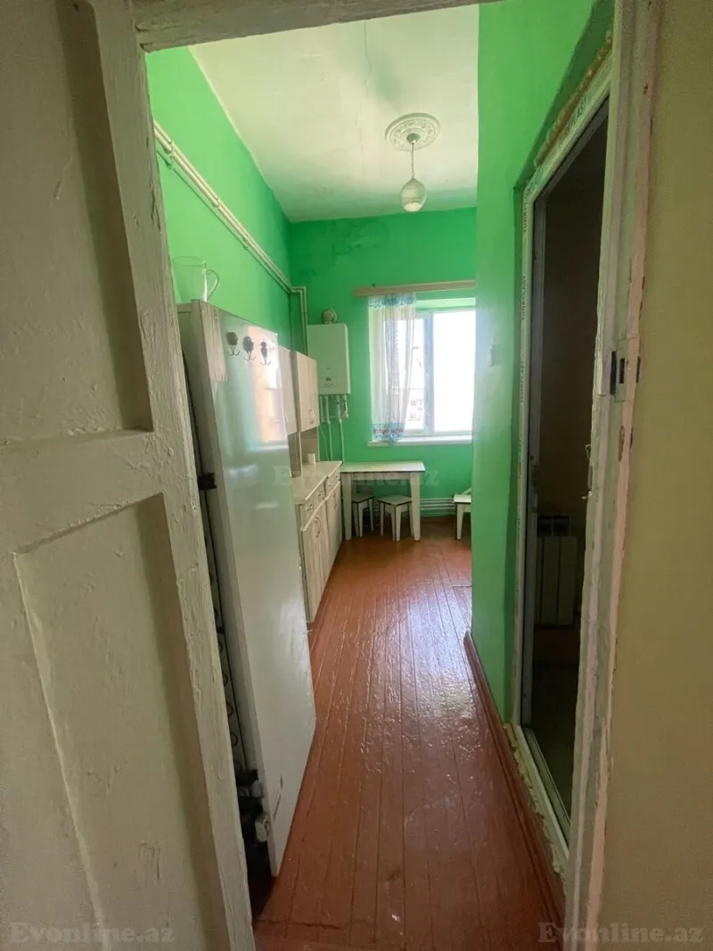 Kirayə verilir 2 otaqlı Mənzil Köhnə tikili 35 m² Nəsimi r. - şəkil 3