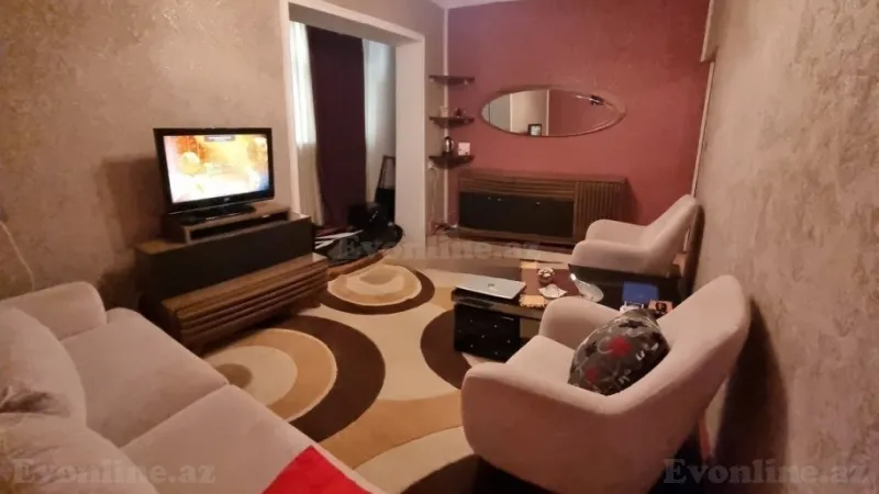 3 otaqlı Mənzil 60 m² 8-ci mikrorayon Kirayə verilir