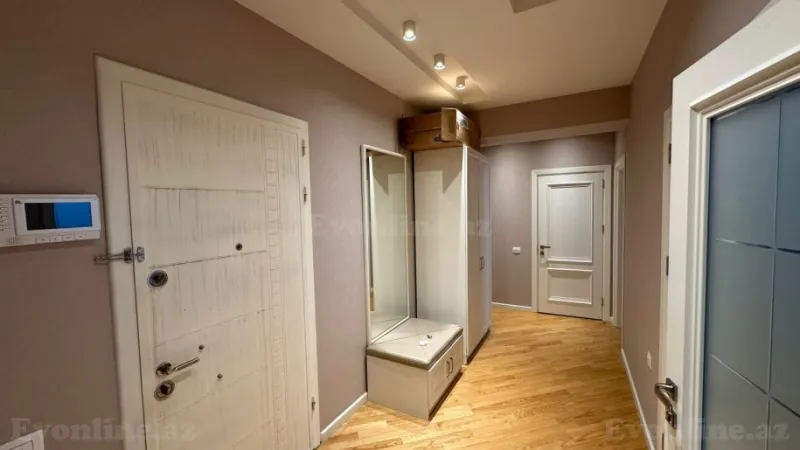 Kirayə verilir 2 otaqlı Mənzil Yeni tikili 90 m² Xətai m. - şəkil 9