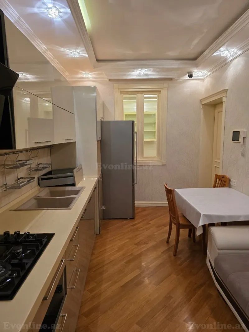 Kirayə verilir 3 otaqlı Mənzil Yeni tikili 110 m² Nəsimi m. - şəkil 9