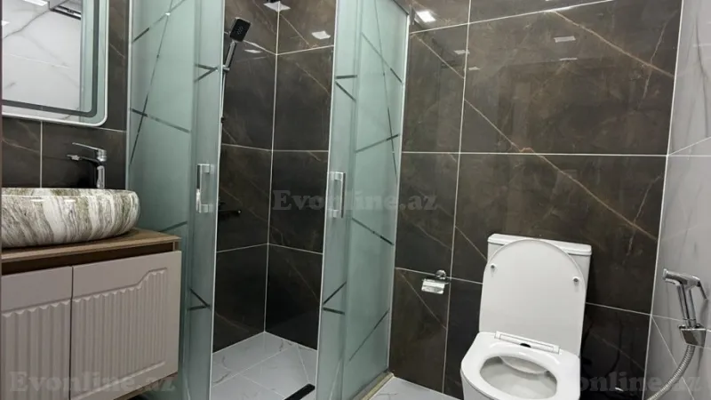 Satılır 3 otaqlı Mənzil Yeni tikili 130 m² Qara Qarayev m. - şəkil 10