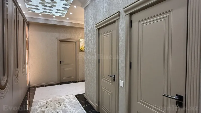Satılır 3 otaqlı Mənzil Yeni tikili 130 m² Qara Qarayev m. - şəkil 20