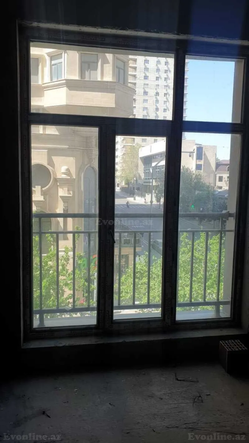 Satılır 2 otaqlı Mənzil Yeni tikili 111 m² 28 May m. - şəkil 8