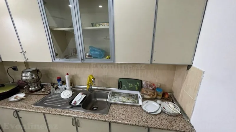 Kirayə verilir Ofis 200 m² Xətai r. - şəkil 13