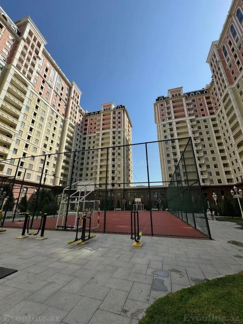 Satılır 4 otaqlı Mənzil Yeni tikili 168 m² Elmlər Akademiyası m. - şəkil 2