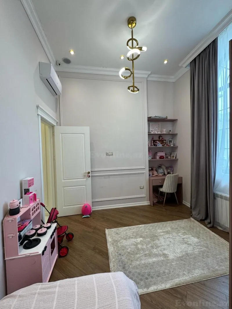 Satılır 4 otaqlı Mənzil Yeni tikili 168 m² Elmlər Akademiyası m. - şəkil 23