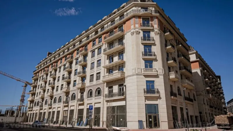 4 otaqlı Mənzil 130 m² Xətai r. Satılır