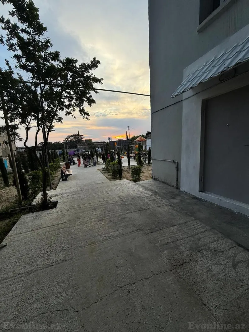 2 otaqlı Mənzil 60 m² Xətai r. Kirayə verilir