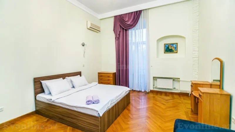 Kirayə verilir 3 otaqlı Mənzil Köhnə tikili 105 m² Sahil m. - şəkil 8