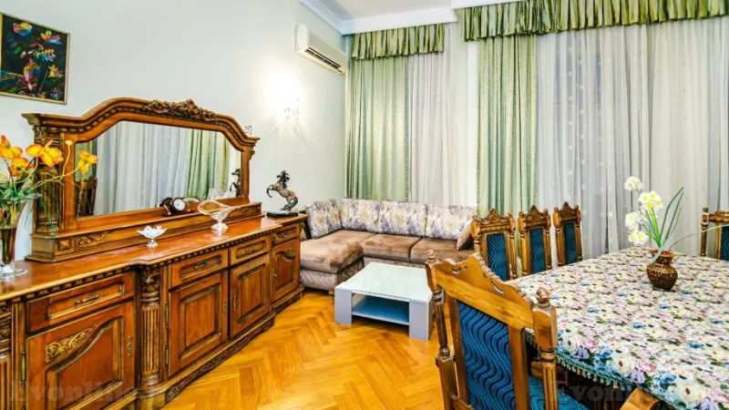 Kirayə verilir 3 otaqlı Mənzil Köhnə tikili 105 m² Sahil m. - şəkil 23