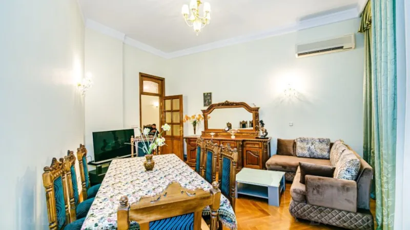 Kirayə verilir 3 otaqlı Mənzil Köhnə tikili 105 m² Sahil m. - şəkil 24
