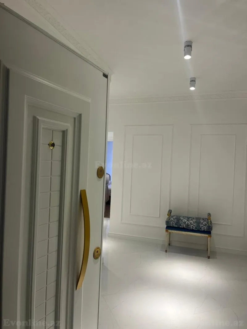 Satılır 3 otaqlı Mənzil Yeni tikili 103 m² Badamdar