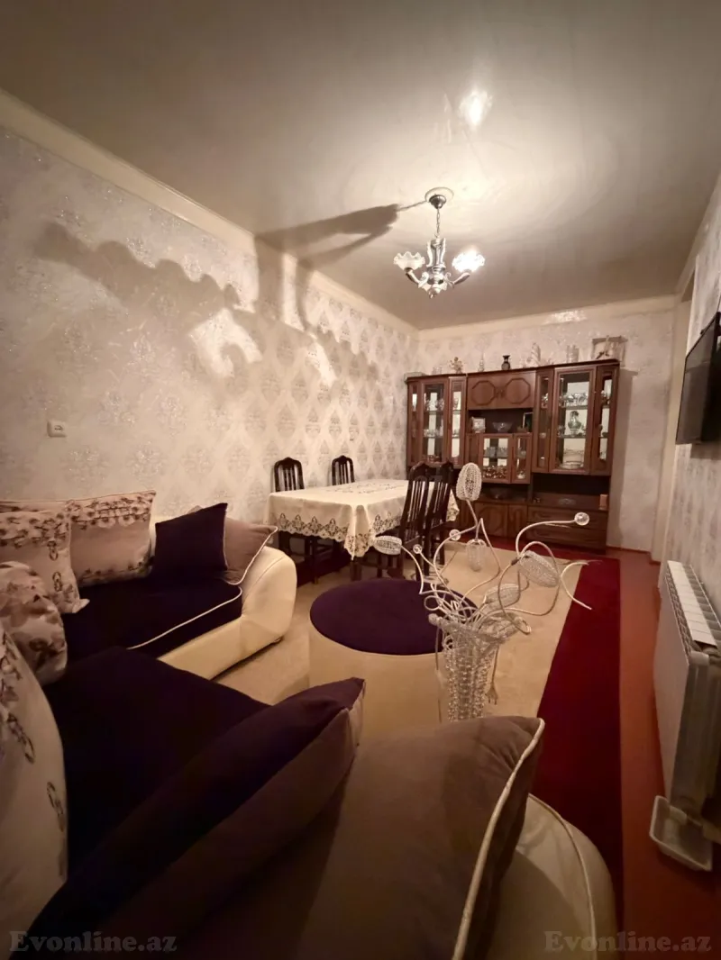 4 otaqlı Həyət evi 180 m² Yasamal Satılır