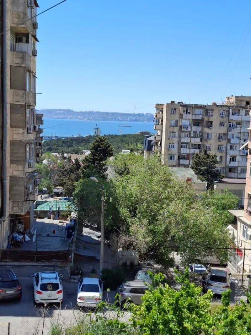 Satılır 3 otaqlı Mənzil Köhnə tikili 75 m² Əhmədli - şəkil 3