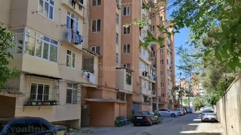 Satılır 3 otaqlı Mənzil Köhnə tikili 75 m² Əhmədli - şəkil 24