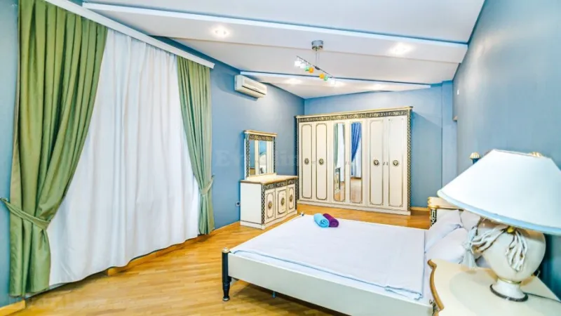 Kirayə verilir 3 otaqlı Mənzil Yeni tikili 190 m² 28 May m. - şəkil 3