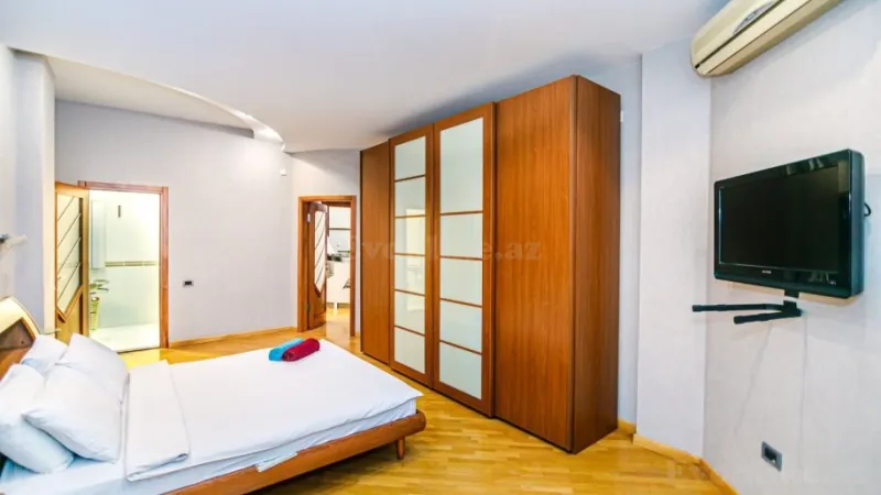 Kirayə verilir 3 otaqlı Mənzil Yeni tikili 190 m² 28 May m. - şəkil 6