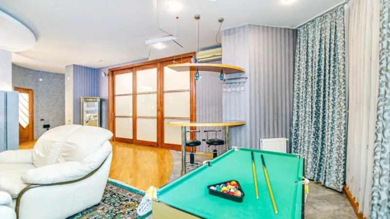 Kirayə verilir 3 otaqlı Mənzil Yeni tikili 190 m² 28 May m. - şəkil 13
