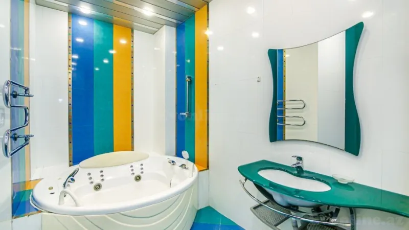 Kirayə verilir 3 otaqlı Mənzil Yeni tikili 190 m² 28 May m. - şəkil 19