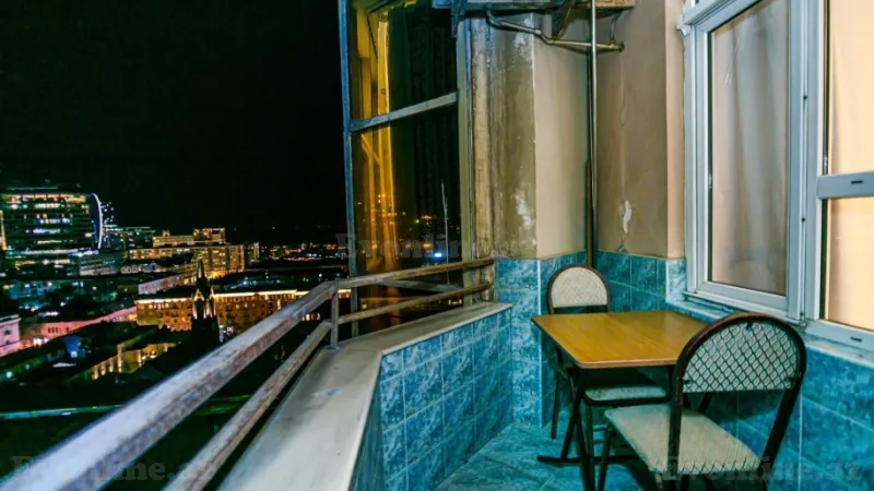 Kirayə verilir 3 otaqlı Mənzil Yeni tikili 190 m² 28 May m. - şəkil 21