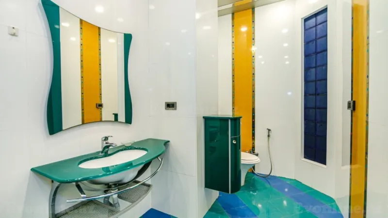 Kirayə verilir 3 otaqlı Mənzil Yeni tikili 190 m² 28 May m. - şəkil 22