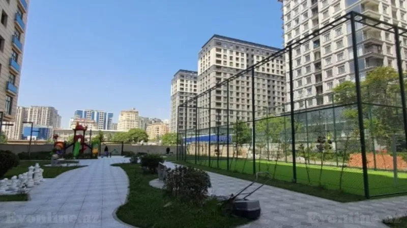 Satılır 4 otaqlı Mənzil Yeni tikili 194 m² 28 May m. - şəkil 10