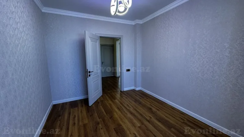 Satılır 3 otaqlı Mənzil Köhnə tikili 80 m² Əhmədli m. - şəkil 13