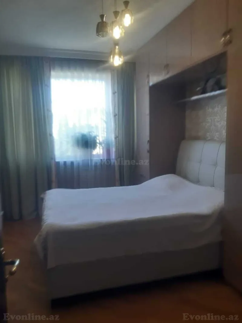 Satılır 4 otaqlı Mənzil Köhnə tikili 90 m² Badamdar - şəkil 2