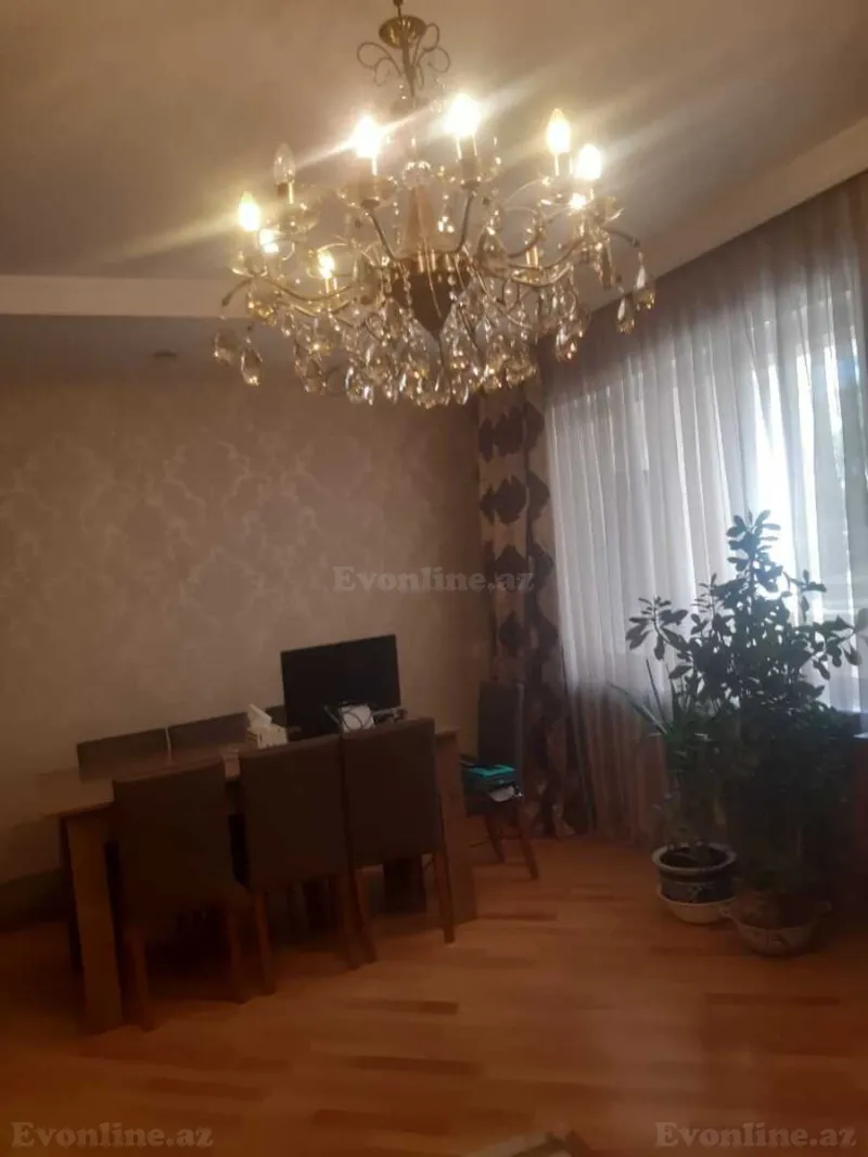 Satılır 4 otaqlı Mənzil Köhnə tikili 90 m² Badamdar - şəkil 7