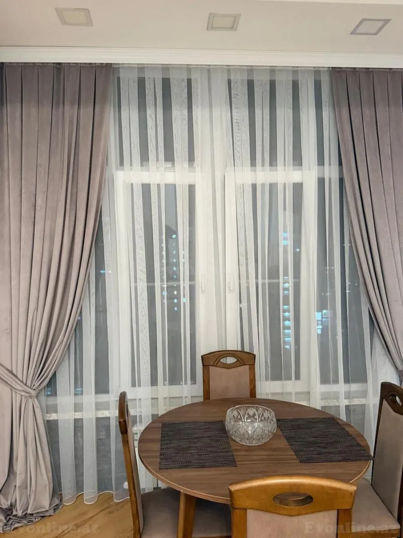 Kirayə verilir 2 otaqlı Mənzil Yeni tikili 70 m² 28 May m. - şəkil 2