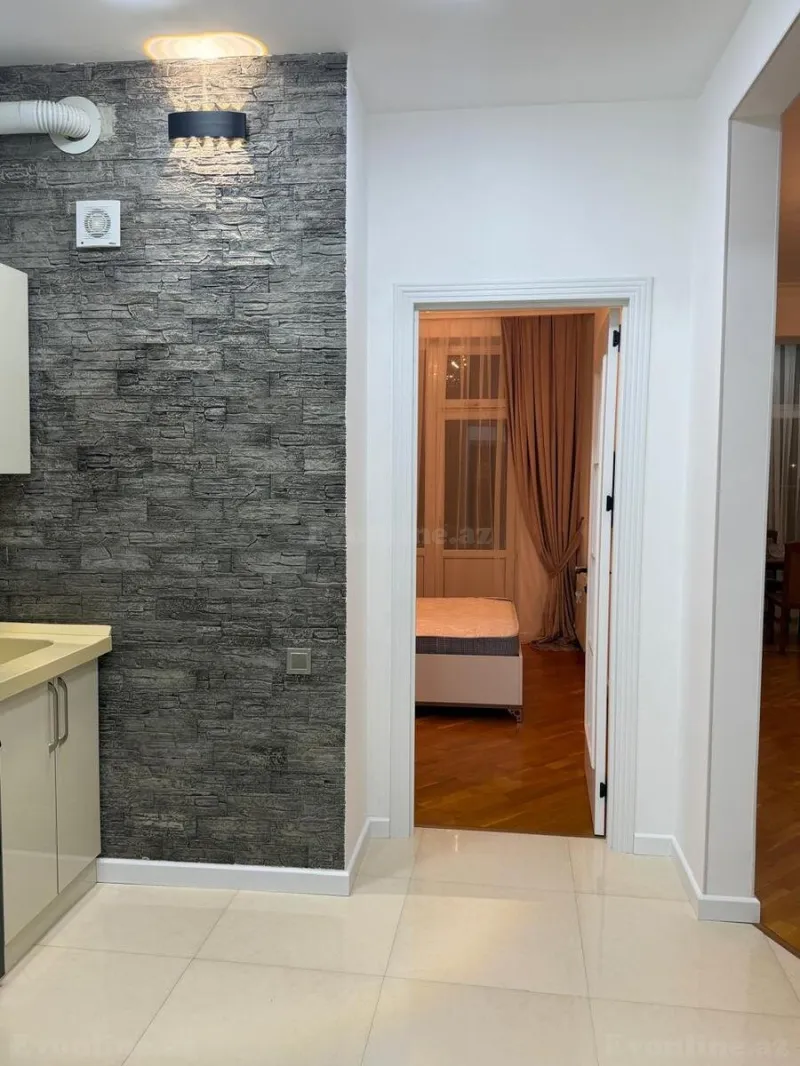 Kirayə verilir 2 otaqlı Mənzil Yeni tikili 70 m² 28 May m. - şəkil 7