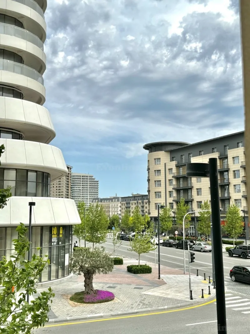Satılır 3 otaqlı Mənzil Yeni tikili 129 m² Xətai r.