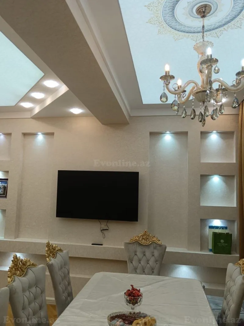 Satılır 3 otaqlı Mənzil Yeni tikili 117 m² 4-cü mikrorayon - şəkil 2