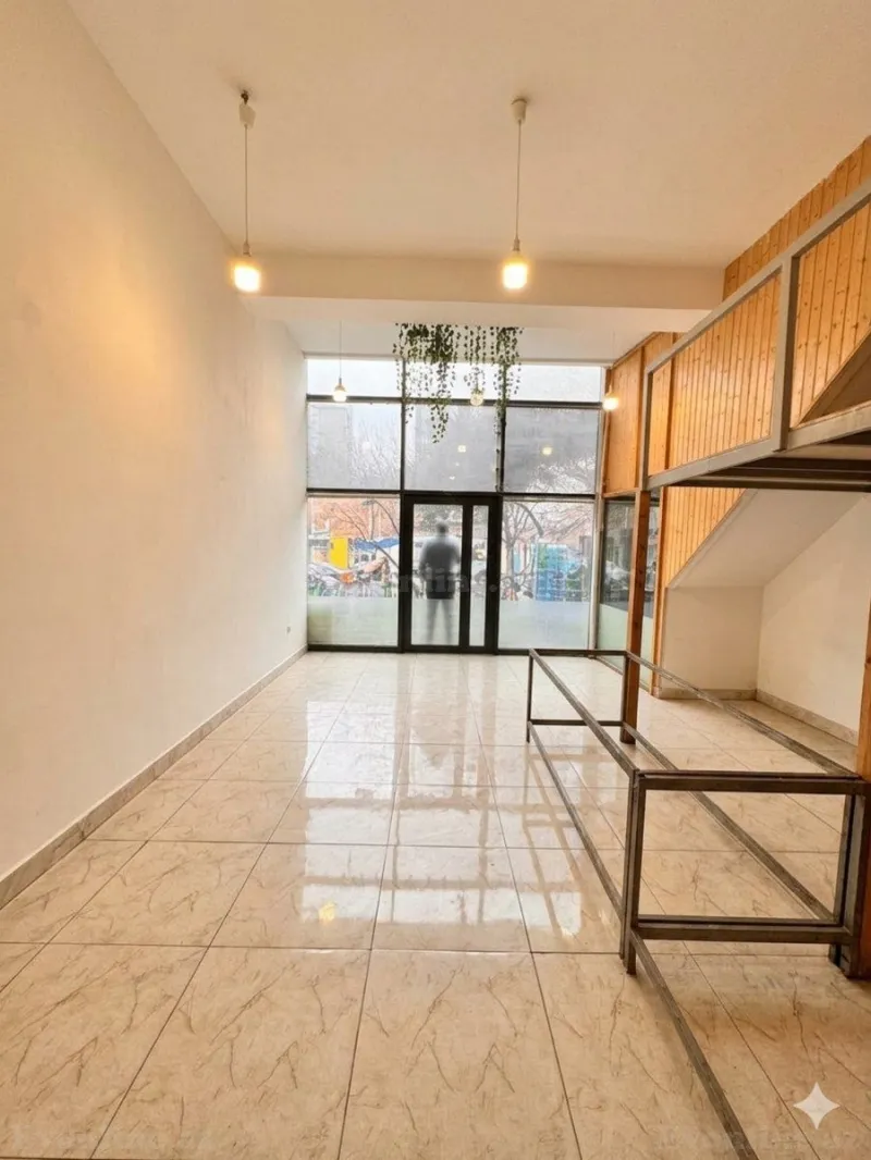 Kirayə verilir Obyekt 40 m² Nəsimi r. - şəkil 2