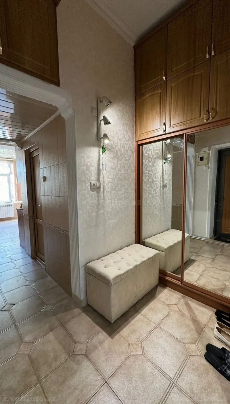Kirayə verilir 2 otaqlı Mənzil Köhnə tikili 60 m² Elmlər Akademiyası m. - şəkil 8