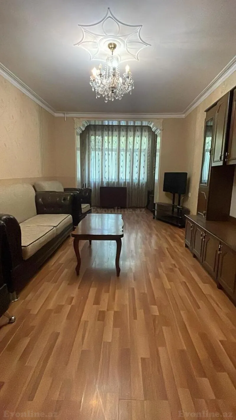 Kirayə verilir 3 otaqlı Mənzil Köhnə tikili 80 m² Yasamal r. - şəkil 2