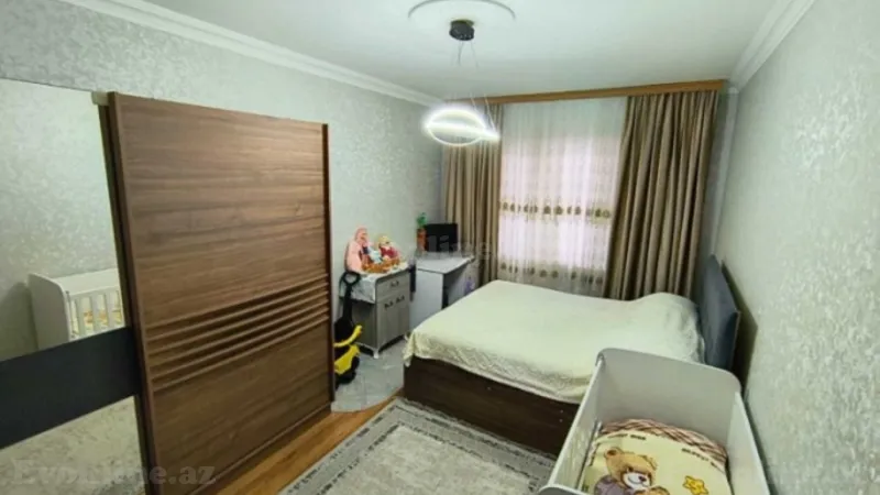 Satılır 4 otaqlı Mənzil Köhnə tikili 110 m² Sabunçu r. - şəkil 4