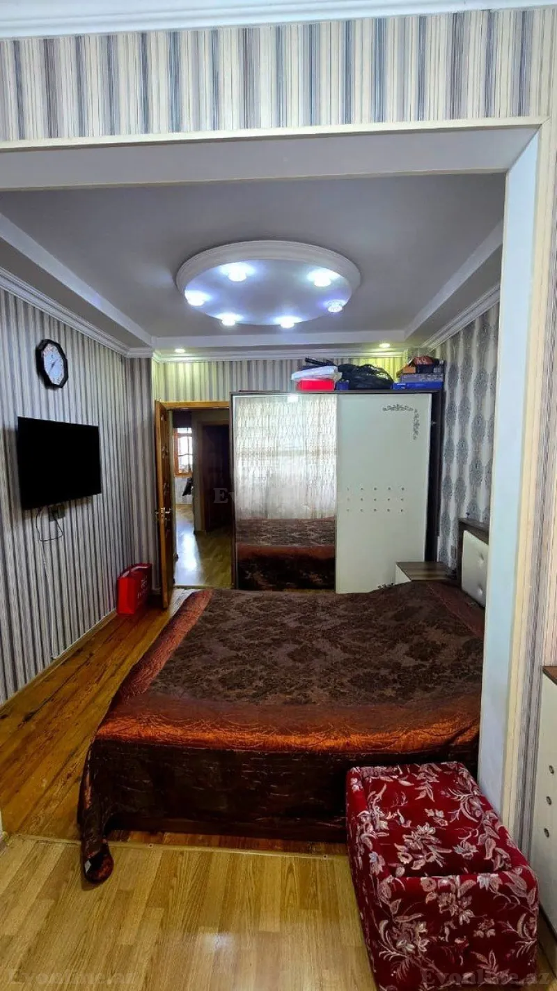 Satılır 3 otaqlı Mənzil Köhnə tikili 75 m² Həzi Aslanov - şəkil 5