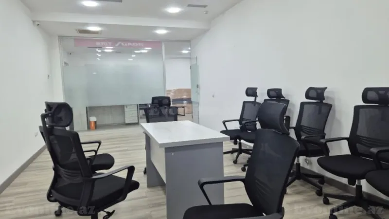 Kirayə verilir Ofis 260 m² Xətai m. - şəkil 7