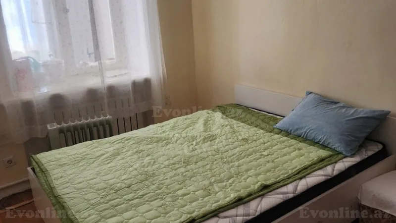 3 otaqlı Mənzil 100 m² 28 May m. Kirayə verilir