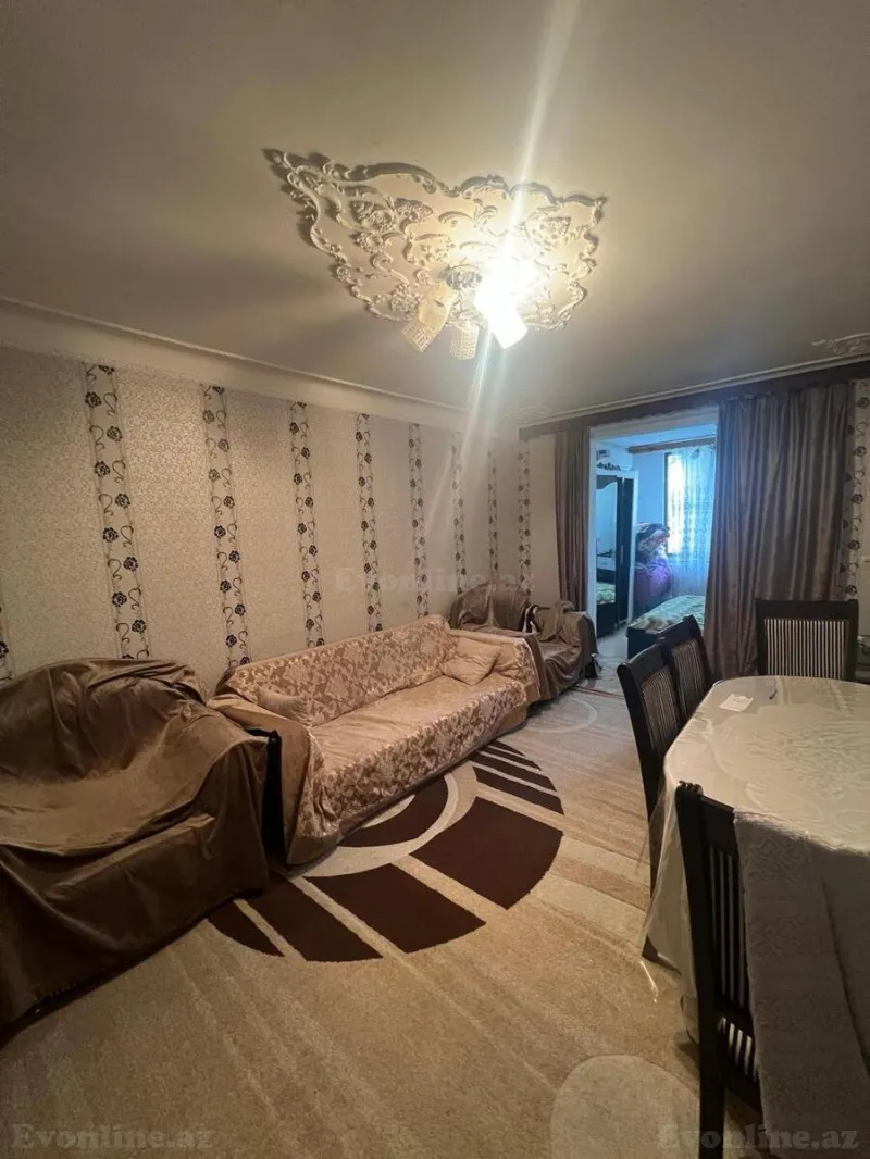 Satılır 2 otaqlı Mənzil Köhnə tikili 43 m² Gənclik m.