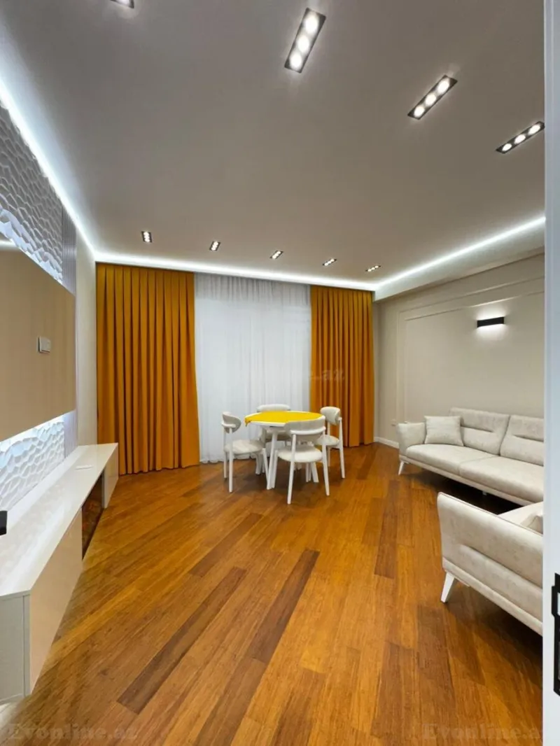 Satılır 2 otaqlı Mənzil Yeni tikili 73 m² 8-ci mikrorayon - şəkil 3