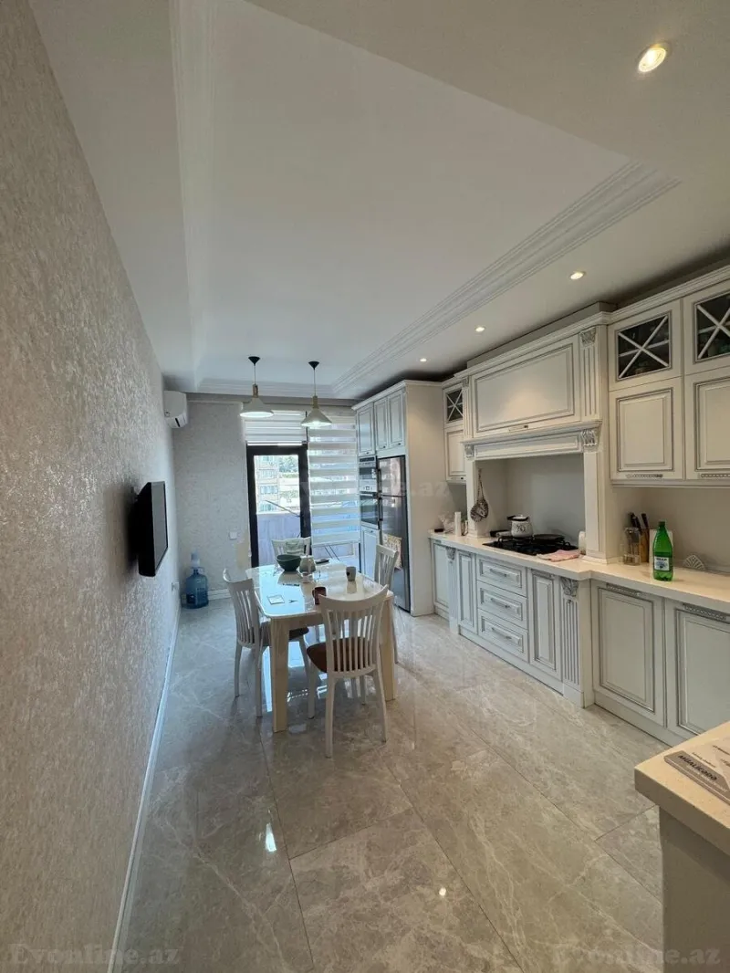 Kirayə verilir 3 otaqlı Mənzil Yeni tikili 135 m² Elmlər Akademiyası m. - şəkil 7