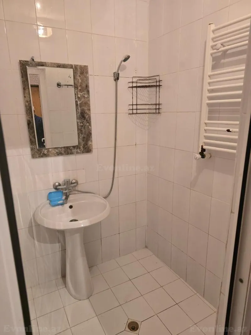 Satılır 2 otaqlı Mənzil Köhnə tikili 50 m² Lökbatan - şəkil 8