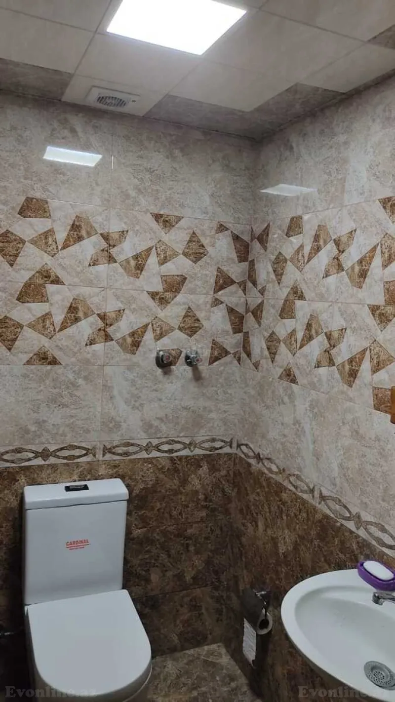 Satılır 3 otaqlı Mənzil Yeni tikili 135 m² Xalqlar Dostluğu m. - şəkil 20